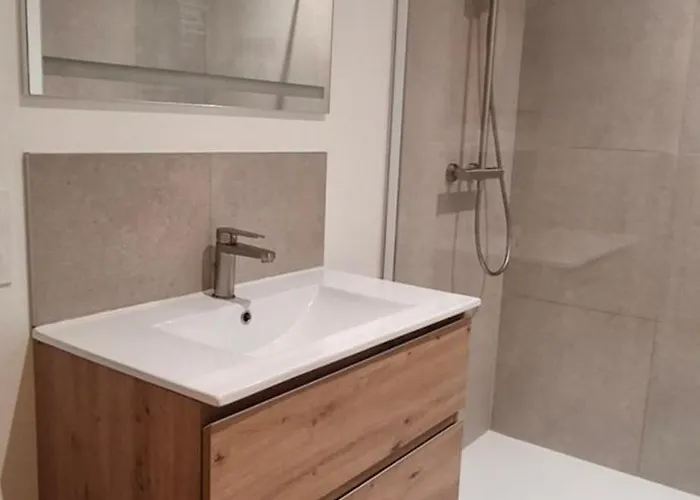 5 Personnes- Centre Village * Vailly-sur-Aisne